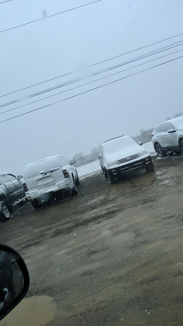 Hillcrest Auto LLC