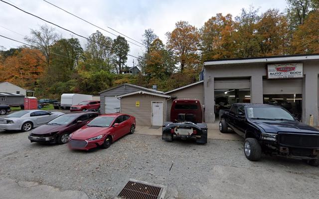 Migs Autobody, Daisytown, Pennsylvania