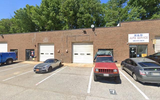 Bradshaw's Rollback & Auto Services, Old Baltimore, Maryland