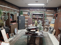 Homestead Antiques011