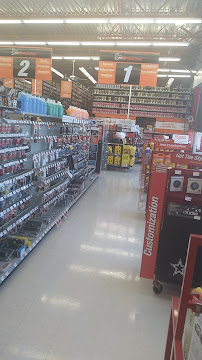 AutoZone Auto Parts011