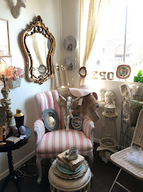 Cool Junk Antique Boutique011