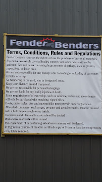 Fender Benders013