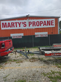 Marty's City Auto & Towing Service013