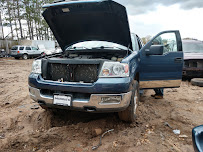 Auto, Truck & Van Salvage014