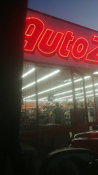 AutoZone Auto Parts014