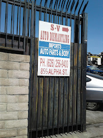 De La Huerta Auto Parts014