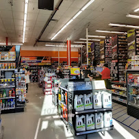 AutoZone Auto Parts014