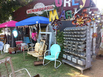 Old Red Lumberyard Vintage Market014