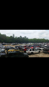 Richards Auto Salvage016