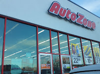 AutoZone Auto Parts016