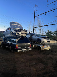 Thompson Towing LLC - Cash For Junk Cars017