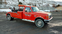 Roadrunner Towing Inc017