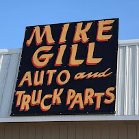 Mike Gill Auto & Truck Parts018