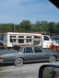 Averitt Auto Salvage and Scrap Metals018