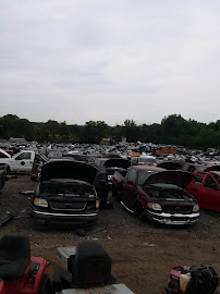 Miechiels Auto Salvage019