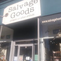 Salvage Goods LLC019