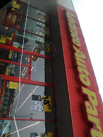 Advance Auto Parts019