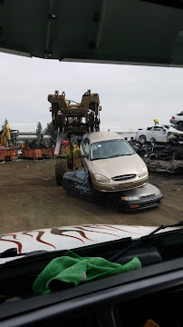 Allied Auto Salvage020