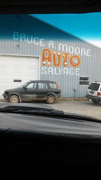 Bruce R Moore Auto Salvage02