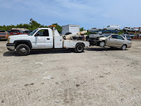 A to Z Towing & We Buy Junk Cars02