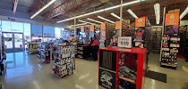 AutoZone Auto Parts02