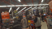 AutoZone Auto Parts02