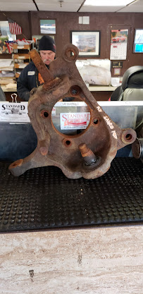 STANDARD USED AUTO PARTS and WRECKING COMPANY03