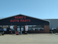 Gene's Auto Parts03