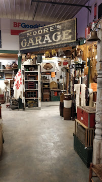 Homestead Antiques03