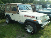 Salvage Jeep Parts & Service03