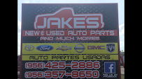 Jake's Used Auto Parts03