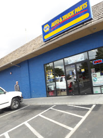 NAPA Auto Parts - The Parts House03