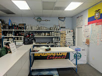 A & B Auto Parts03