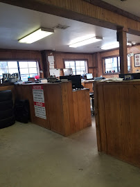 R & R Auto Parts03