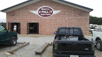 Barry's U Pull It Auto Parts04