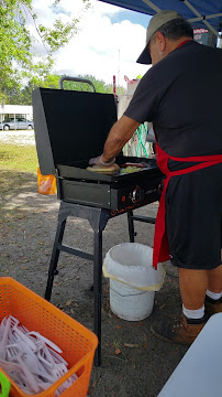 Junkyard Dawgs Food Stand04