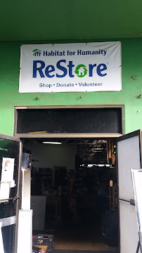 Kauai Habitat for Humanity ReStore04