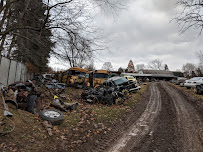 Don's Auto Salvage05