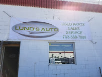 Lund's Auto05