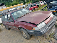 Mack's Auto Salvage05