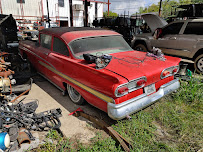 Garry's Auto & Truck Salvage05