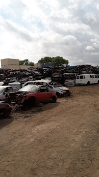 Webb's Auto Salvage06