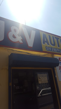 J & V Auto Parts07