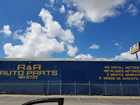 R & R Auto Parts07