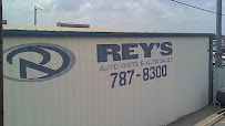 Rey's Parts & Sales07