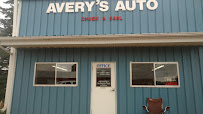 Avery's Auto Salvage08