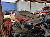 Garry's Auto & Truck Salvage08