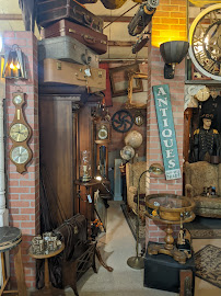 Sassafras Antiques08