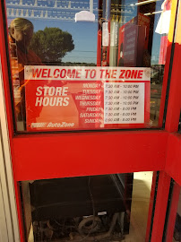 AutoZone Auto Parts08